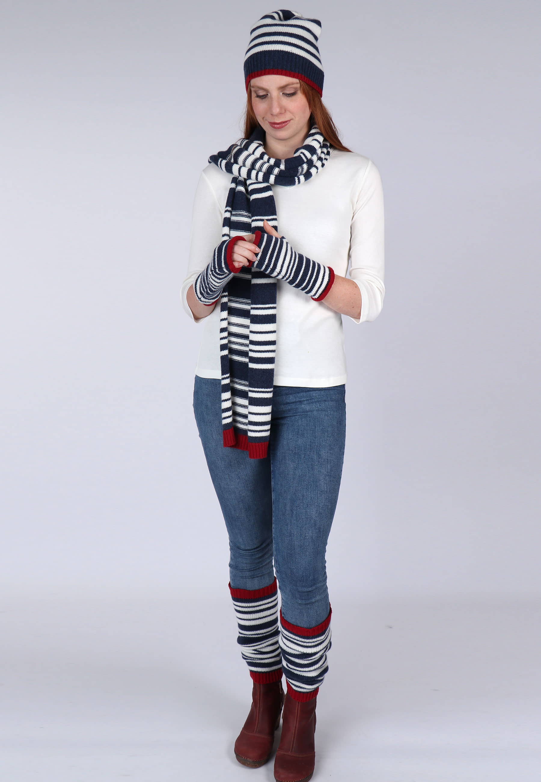 Saneta - navy at Scandic Fashion Online Shop