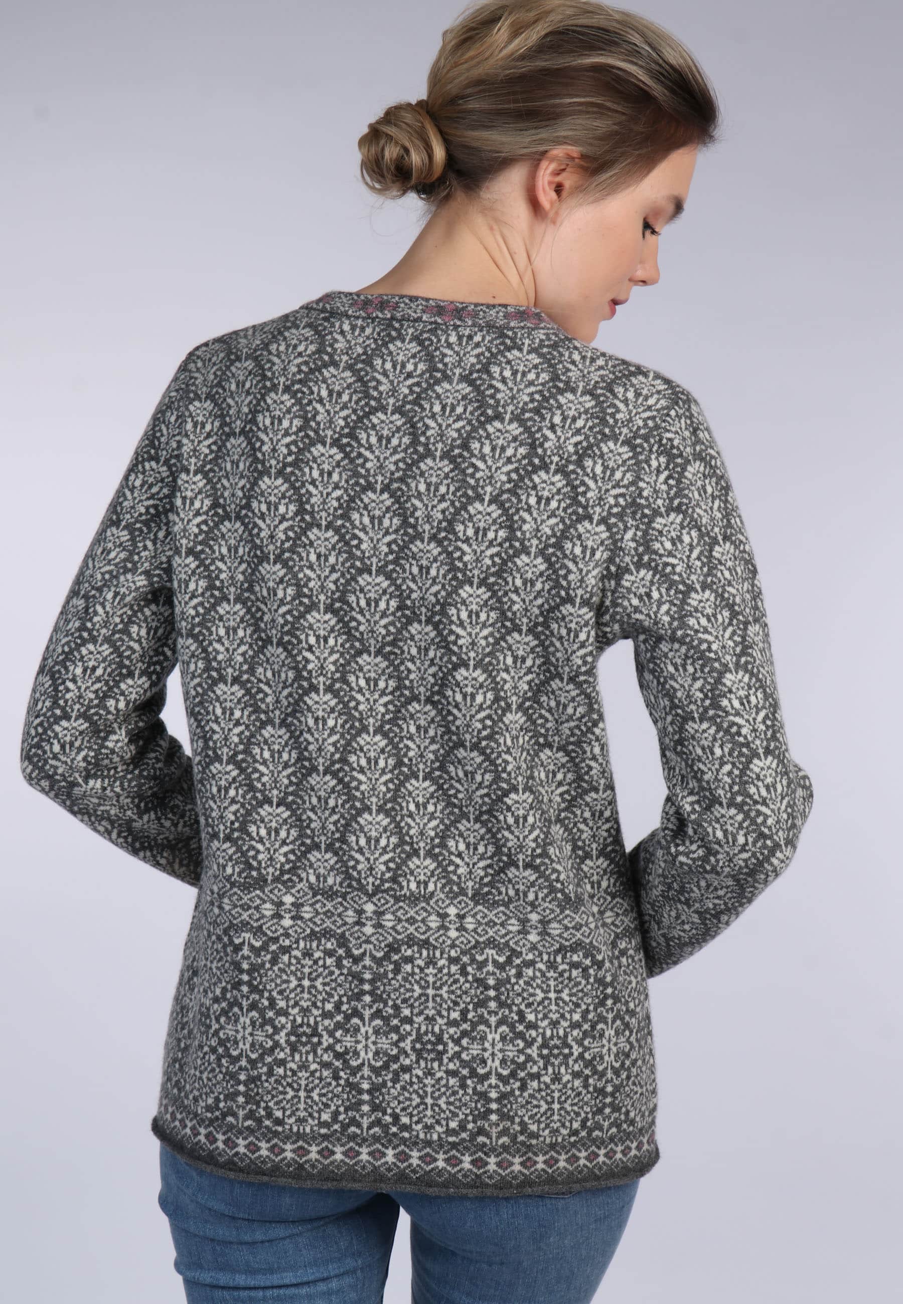 Strickjacke Skady - ebony im Sorgenfri Sylt Online Shop