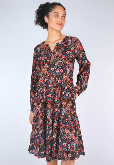 Kleid Iyva - black
