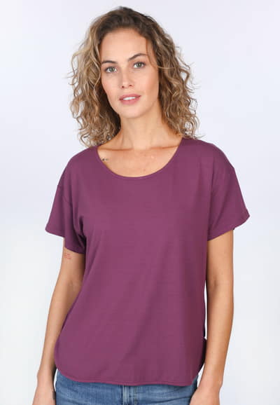 T-Shirt Betzi Solid  - plum