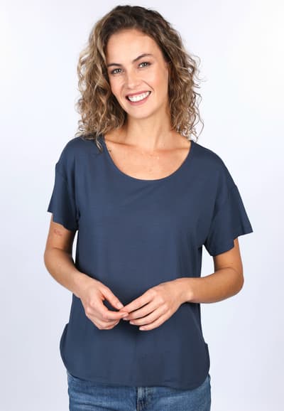 T-Shirt Betzi Solid  - navy